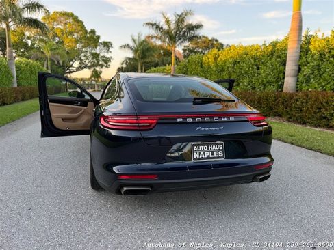 Used 2020 Porsche Panamera 4 AWD/4WD image 18