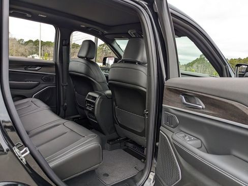 New 2026 Jeep Grand Cherokee Limited image 47