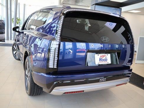 New 2026 Hyundai Ioniq 9 SEL image 2