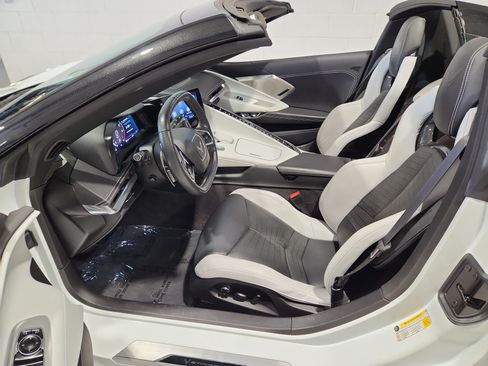 Certified 2023 Chevrolet Corvette Stingray Preferred Conv w/ Z51 Performance Package RWD image 6