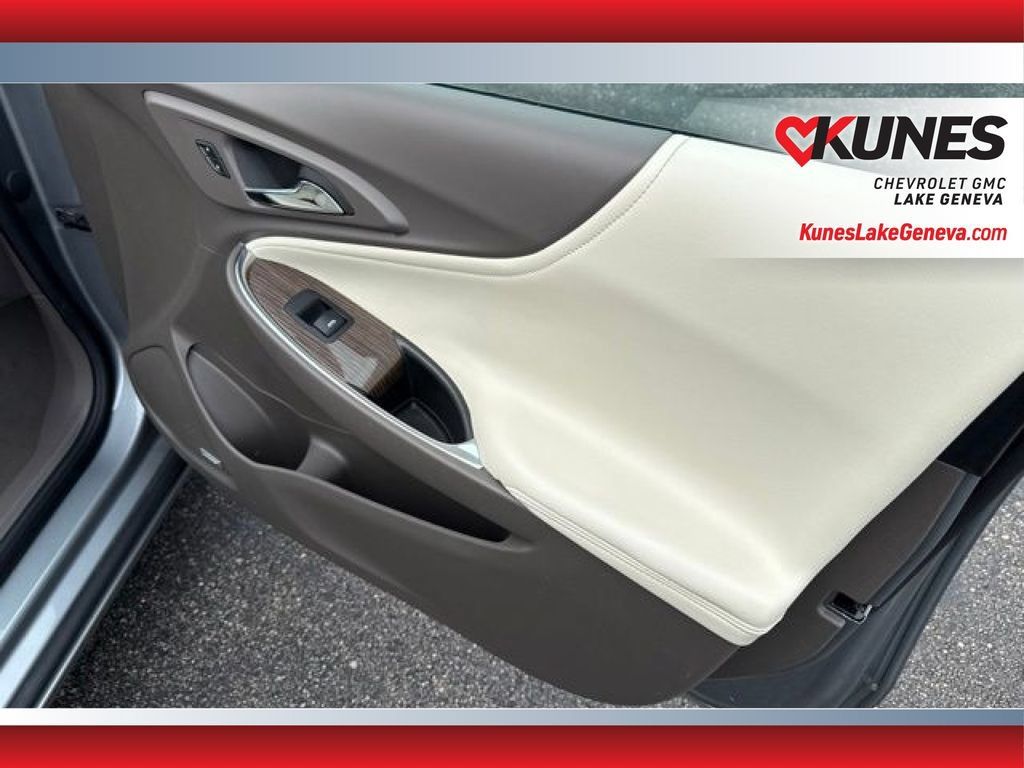 Used 2024 Chevrolet Malibu LT FWD image 22