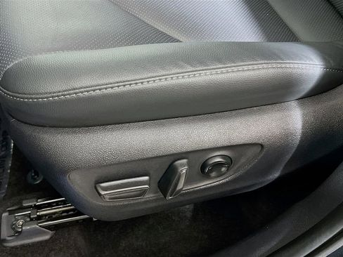 Certified 2026 Toyota Grand Highlander Limited AWD/4WD image 18