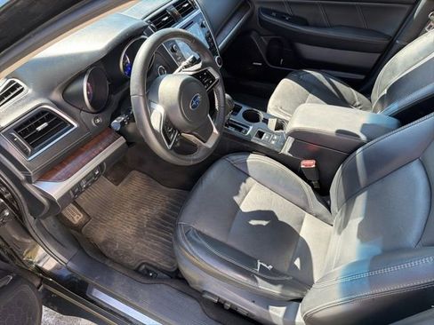 Used 2019 Subaru Outback 2.5i Limited AWD/4WD image 20