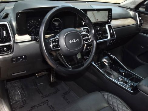 Used 2022 Kia Sorento SX Prestige AWD/4WD image 36