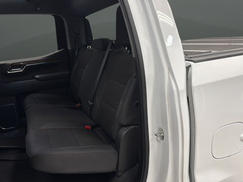 Used 2023 Chevrolet Silverado 1500 LT AWD/4WD image 23
