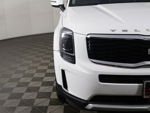 Used 2022 Kia Telluride LX image 12