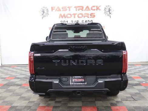 Used 2023 Toyota Tundra Platinum image 5