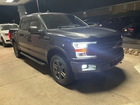 Used 2020 Ford F150 Lariat w/ Equipment Group 502A Luxury image 9