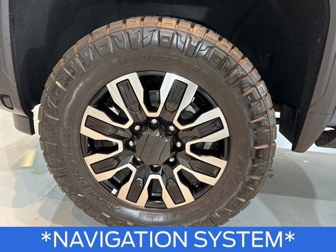 Used 2025 GMC Sierra 3500 Denali Ultimate image 14