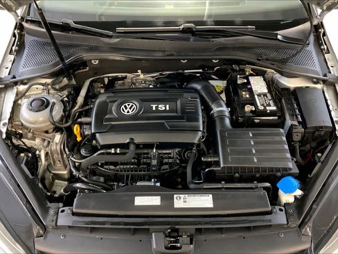 Used 2018 Volkswagen Golf SE FWD image 30