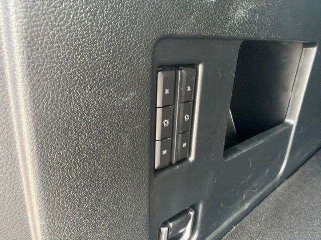 Used 2020 Lincoln Navigator L Reserve w/ Equipment Group 208A Reserve AWD/4WD image 19
