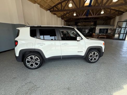 Used 2016 Jeep Renegade Limited FWD image 8