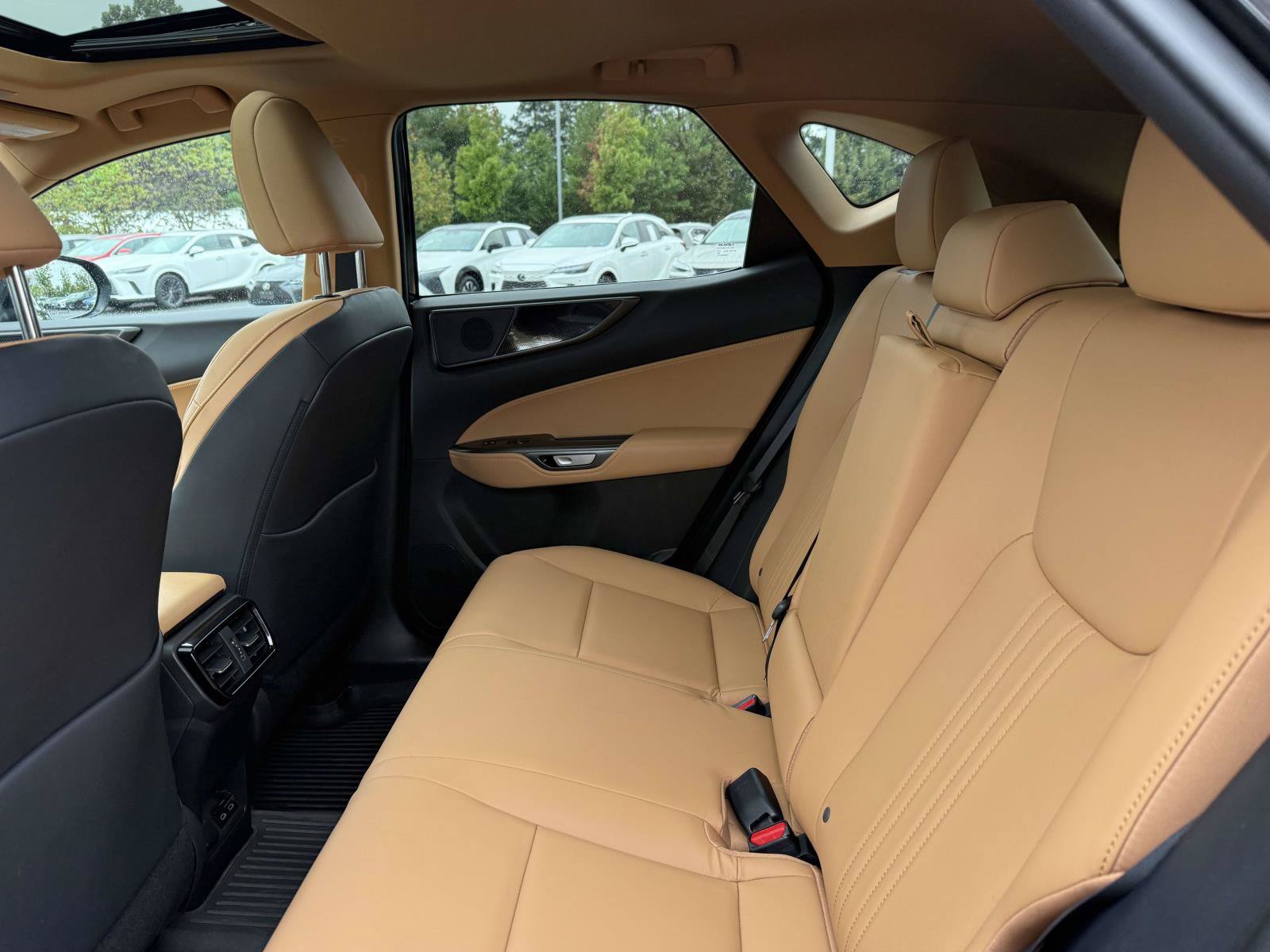 Used 2025 Lexus NX 350 AWD w/ Accessory Package (P2) image 17