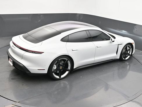 Used 2020 Porsche Taycan 4S image 44