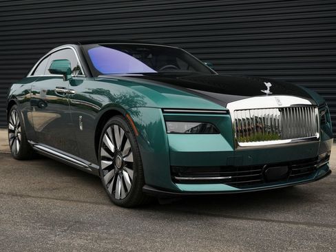 Used 2024 Rolls-Royce Spectre w/ Spectre Launch Package AWD/4WD image 37