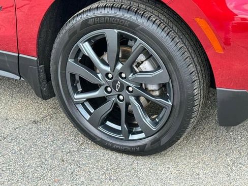 Certified 2023 Chevrolet Equinox RS w/ RS Leather Package AWD/4WD image 5