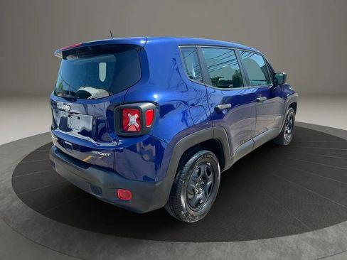 Used 2021 Jeep Renegade Sport FWD image 5