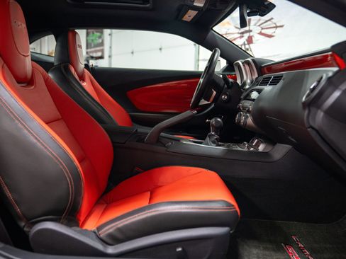 Used 2010 Chevrolet Camaro SS w/ RS Package RWD image 19