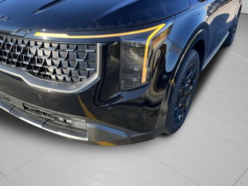 New 2026 Kia Carnival SX Prestige image 10