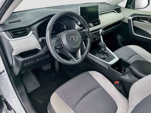 Used 2024 Toyota RAV4 XLE w/ Weather Package AWD/4WD image 9