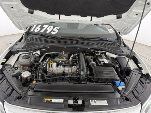 Used 2019 Volkswagen Jetta R-Line FWD image 6