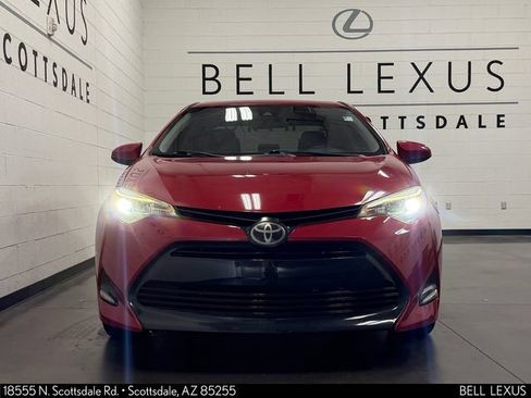 Used 2019 Toyota Corolla XLE FWD image 9