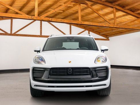 Used 2023 Porsche Macan GTS image 8