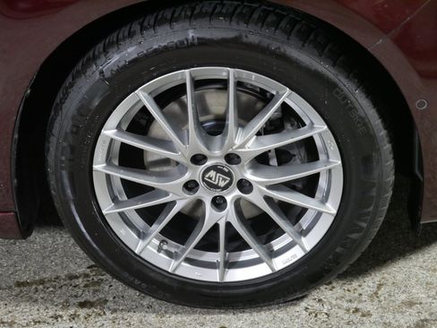 Used 2017 Ford Fusion Platinum AWD/4WD image 15