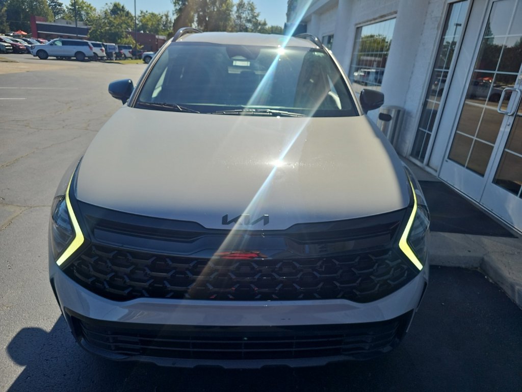 Used 2025 Kia Sportage X-Line AWD/4WD image 3