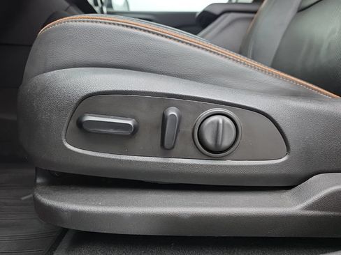 Used 2023 GMC Acadia AT4 w/ GMC Pro Grade Package AWD/4WD image 24