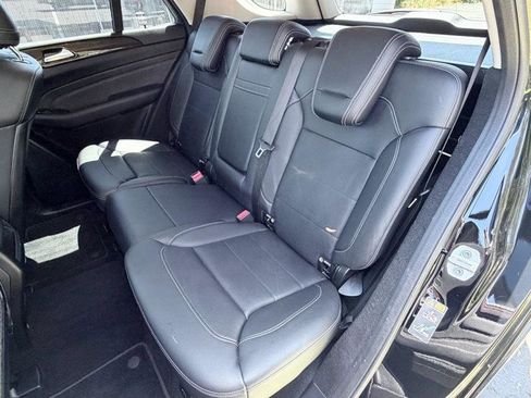 Used 2015 Mercedes-Benz ML 350 2WD w/ Premium 1 Package image 9