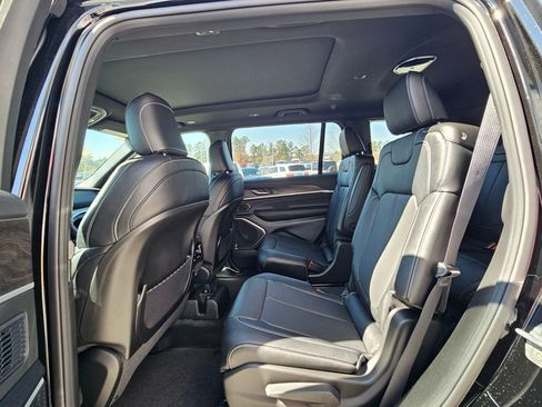 New 2026 Jeep Grand Cherokee L Limited image 23