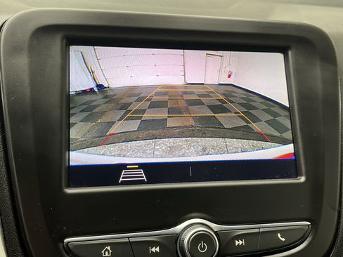 Certified 2021 Chevrolet Equinox LT image 5