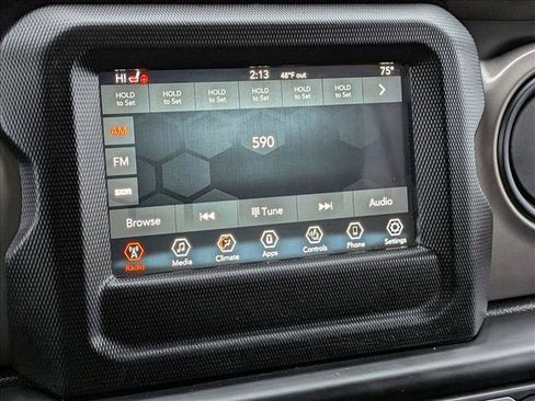 Used 2021 Jeep Wrangler Unlimited Sport image 13