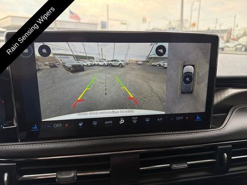 Used 2023 Lincoln Corsair Reserve image 25