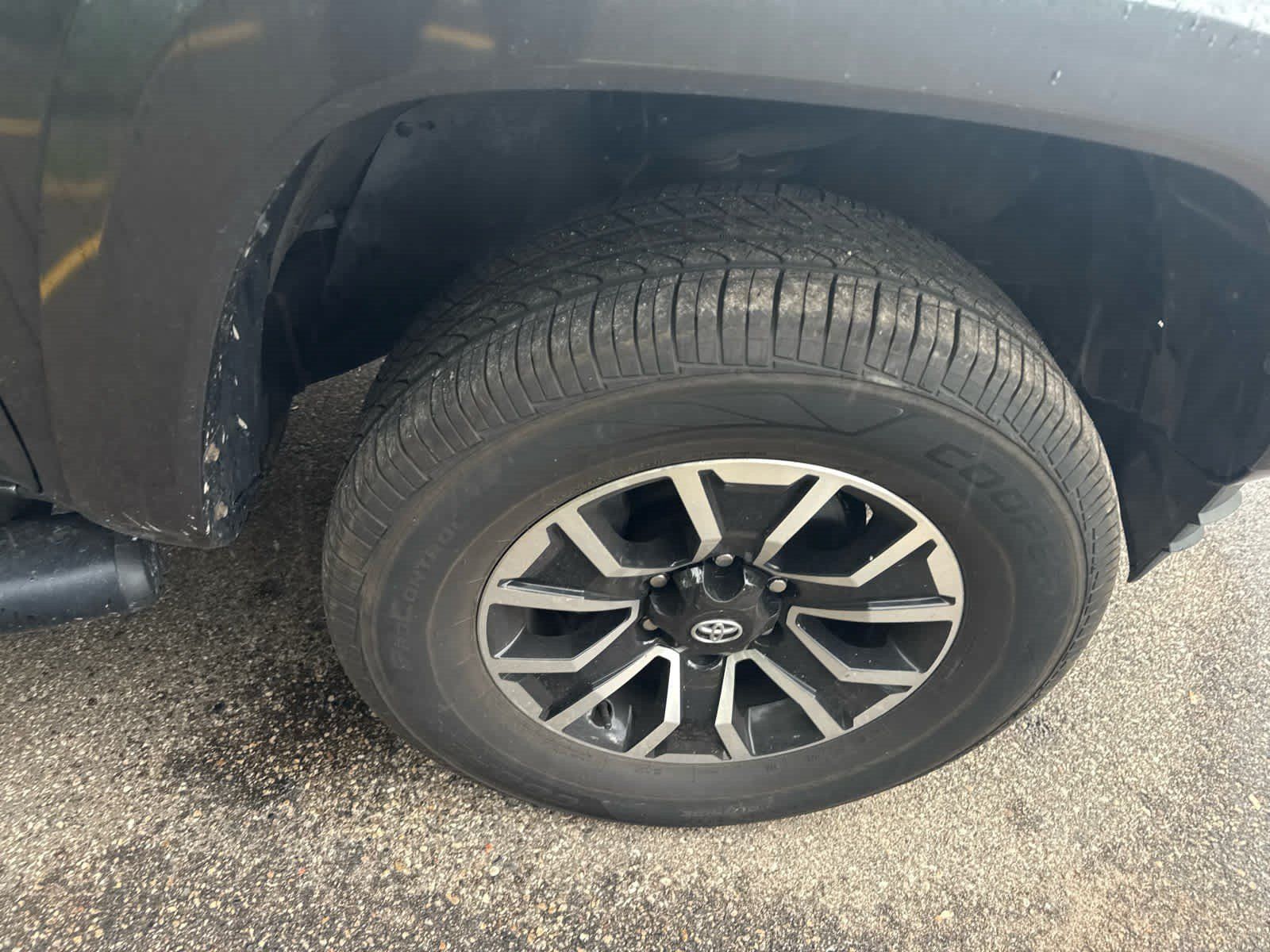 Certified 2023 Toyota Tacoma TRD Sport w/ Advanced Technology Package AWD/4WD image 9