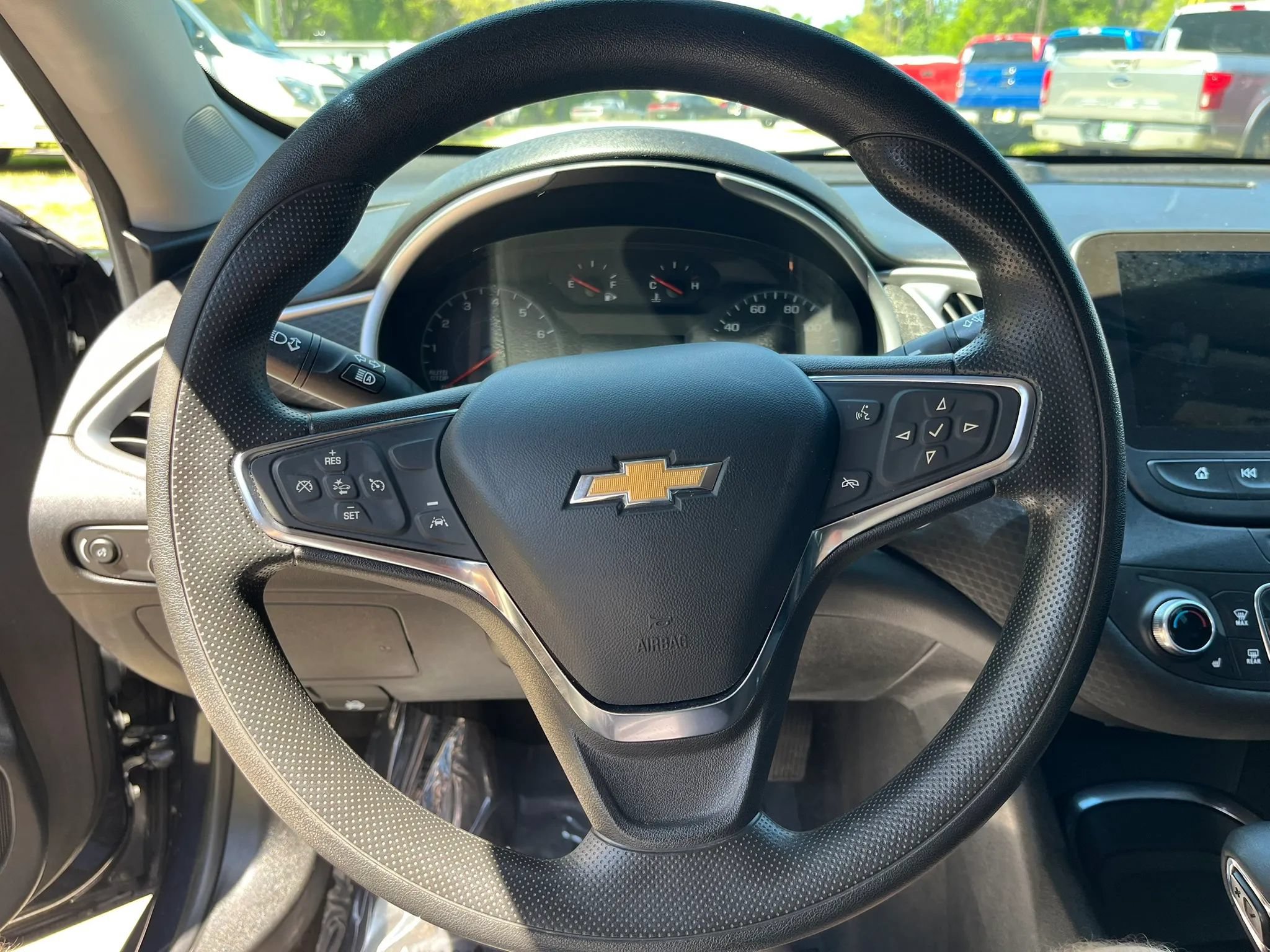 Used 2023 Chevrolet Malibu LT FWD image 14