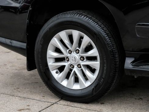 Used 2015 Lexus GX 460 w/ Premium Package AWD/4WD image 65