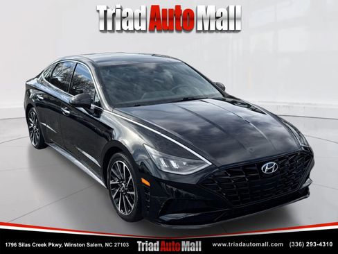 Used 2020 Hyundai Sonata SEL Plus w/ Cargo Package FWD image 3