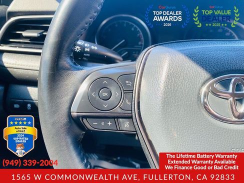 Used 2018 Toyota Camry SE FWD image 31
