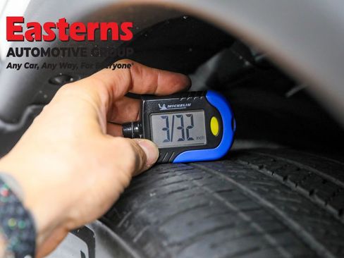 Used 2023 Nissan Rogue SL w/ SL Premium Package image 30