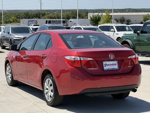 Used 2016 Toyota Corolla FWD image 4