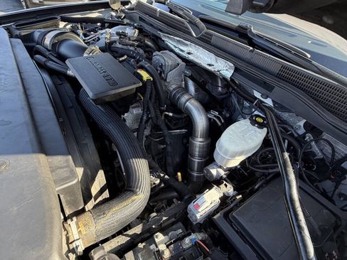 Used 2018 GMC Sierra 3500 Denali w/ Duramax Plus Package image 30