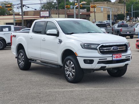 Used 2019 Ford Ranger Lariat w/ Equipment Group 501A Mid image 3