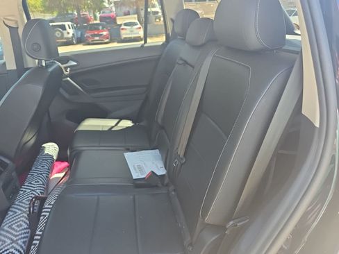 Used 2021 Volkswagen Tiguan SE AWD/4WD image 7