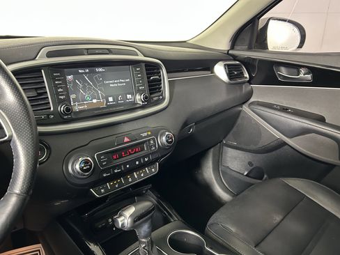 Used 2019 Kia Sorento SX w/ SX Touring Package image 30
