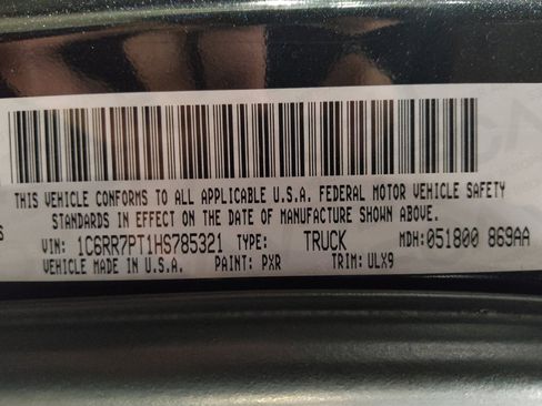 Used 2017 RAM 1500 Limited image 33