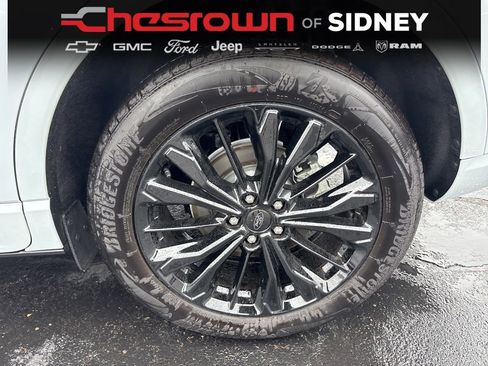 Used 2025 Ford Escape ST-Line Elite w/ Premium Technology Package AWD/4WD image 10