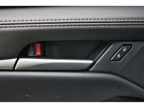 Certified 2025 MAZDA MAZDA3 s image 19