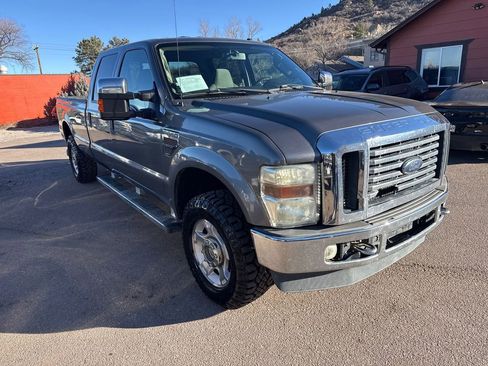 Used 2010 Ford F250 XLT image 1
